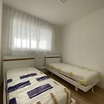 아파트 Podium *