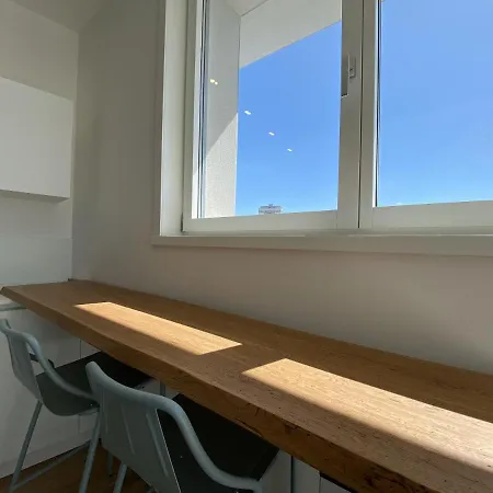Podium Apartment *